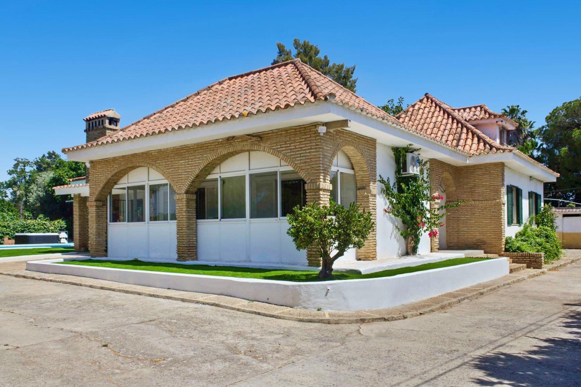 Villa San Patricio I Piscina Privada I Jacuzzi Spa I Bbq I Ps5 I Aire Acon I 3000M2 I 5Min-Centro Jerez de la Frontera Exterior photo
